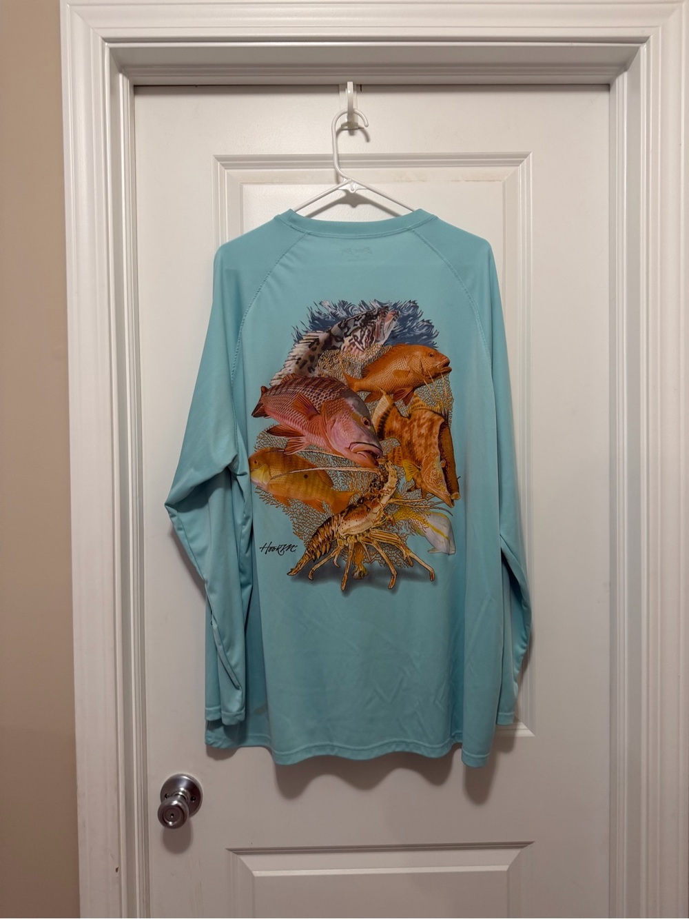 Men's Light Aqua Long-Sleeve Fishing Tee with Fish Back Graphic